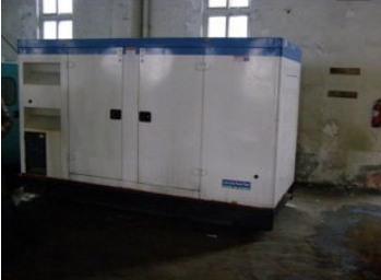 蚌埠康明斯150kw大型柴油二手发电机组 蚌埠康明斯150kw大型柴油二手发电机组